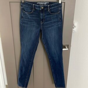 American Eagle 360* Super Stretch, High Rise Jegging. Size 10 Long